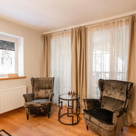 Airhome - Royal Family Apartment *