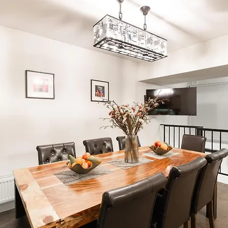 Airhome - Royal Family Apartment *