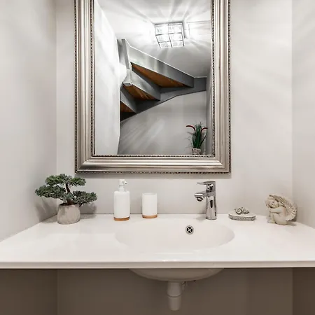 Airhome - Royal Family Apartament *
