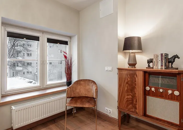 Airhome - Royal Family Tallinn