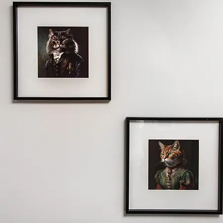 Airhome - Royal Family * Tallinn