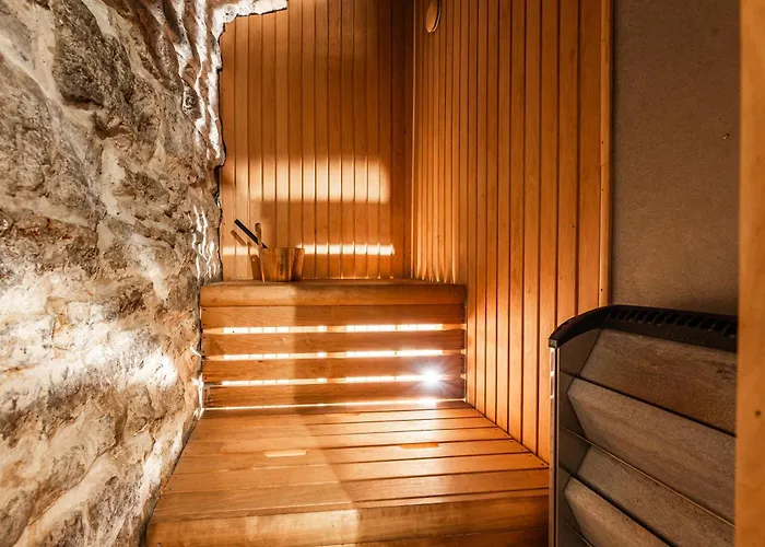 Apartment Airhome - Royal Family