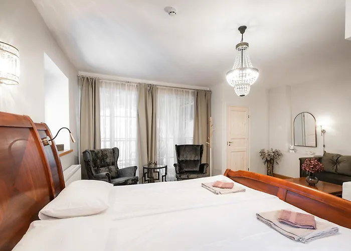 Apartment Airhome - Royal Family